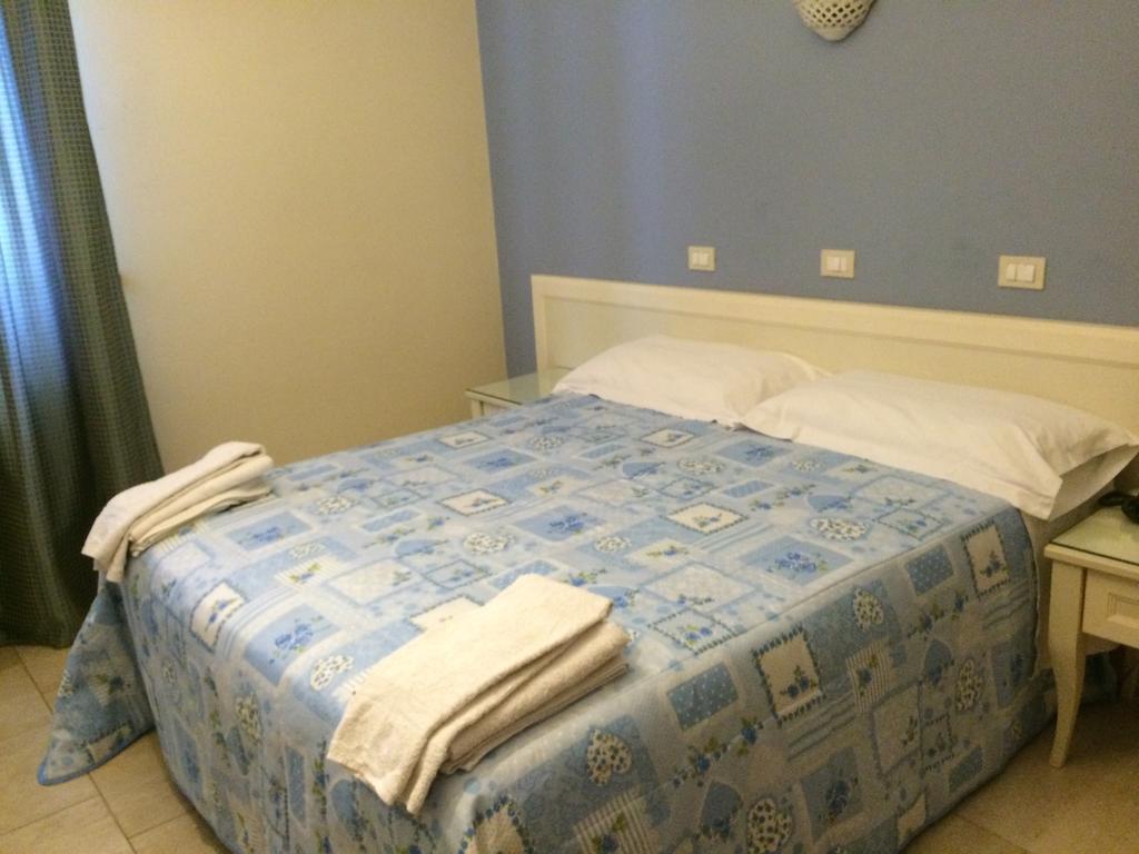 Hotel Zio Cataldo 科拉托 外观 照片