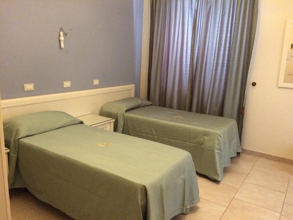 Hotel Zio Cataldo 科拉托 外观 照片