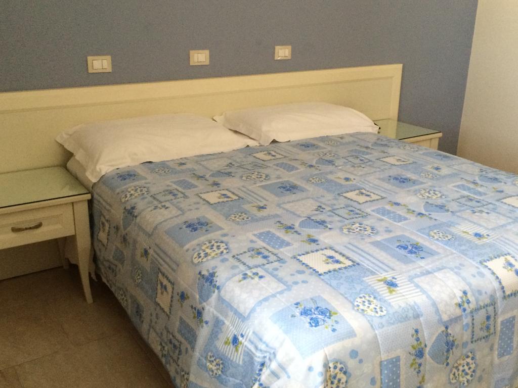 Hotel Zio Cataldo 科拉托 外观 照片